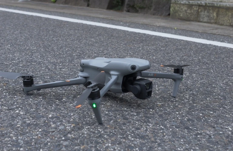 空から家の姿を知る！ドローンで老朽化を点検